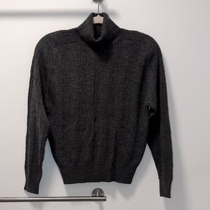 Liz Claiborne Collection Dark Gray Turtleneck Sweater small
